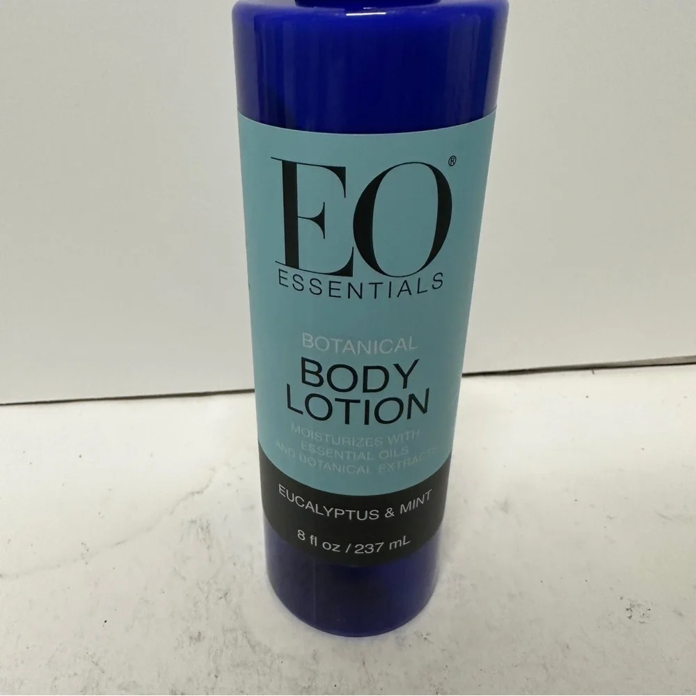 EO Essentials Botanical Body Lotion Eucalyptus & Mint 8 OZ